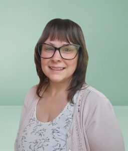 Amanda Cowell from resilient roots therapeutic services pllc